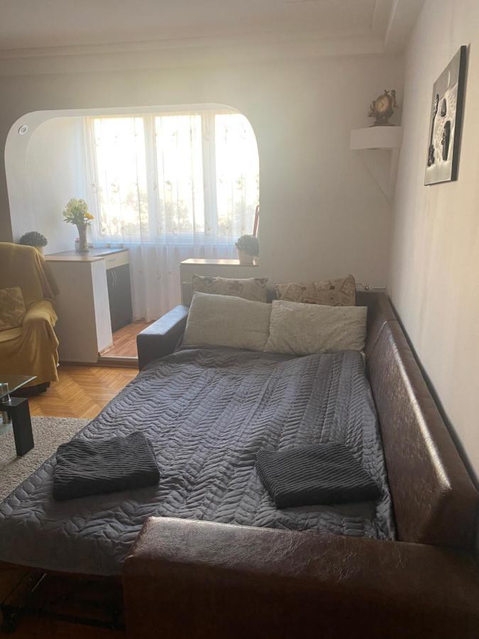 Apartament Regim Hotelier Oradea Eksteriør billede
